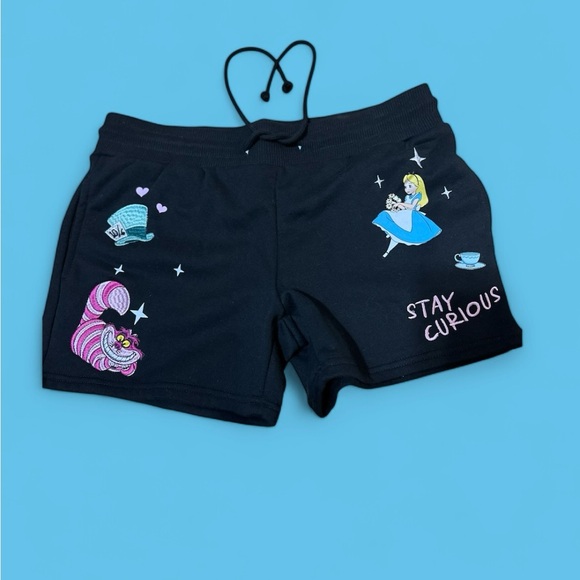 Disney Classic Black  Women Short Size Small - Picture 5 of 14